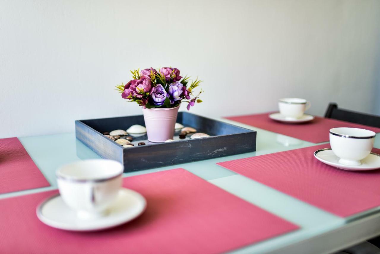 Bliss Apartment *