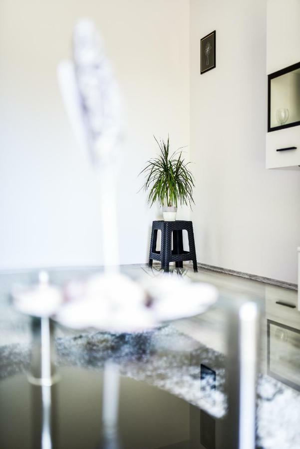 Bliss Apartment *