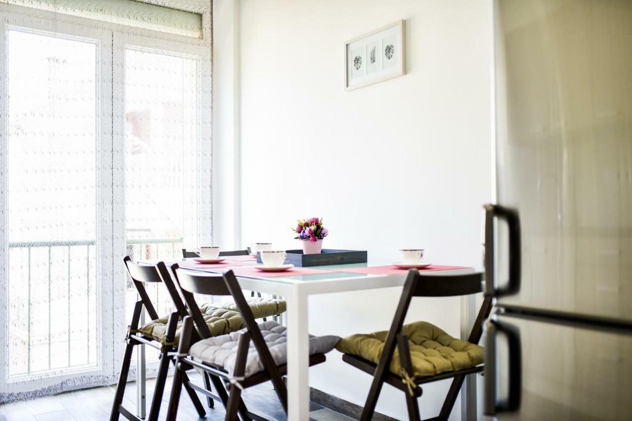 Apartment Bliss *